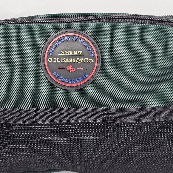 G.H. Bass and Co. Vintage Multi-Compartment Waist Bag, EUC - Picture 5 of 8